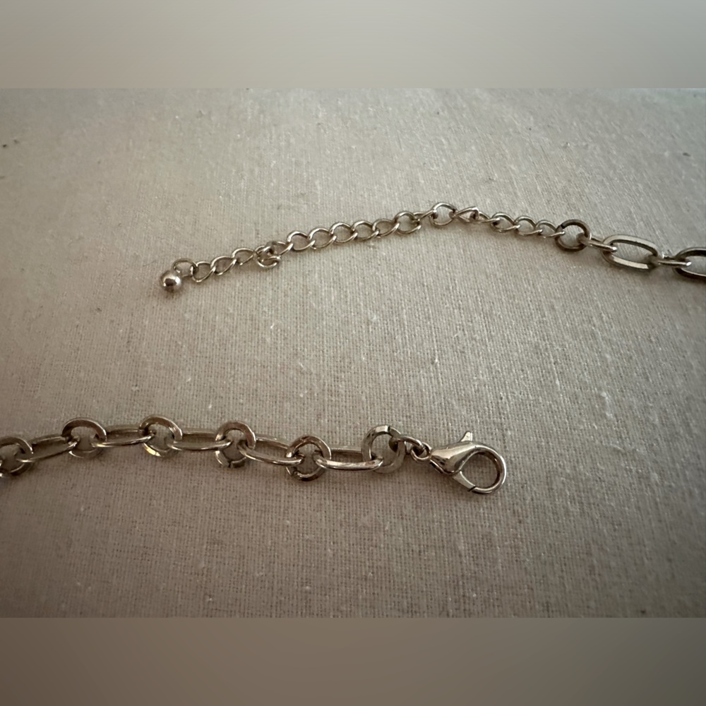 ModCloth Statement Necklace - Picture 4 of 4